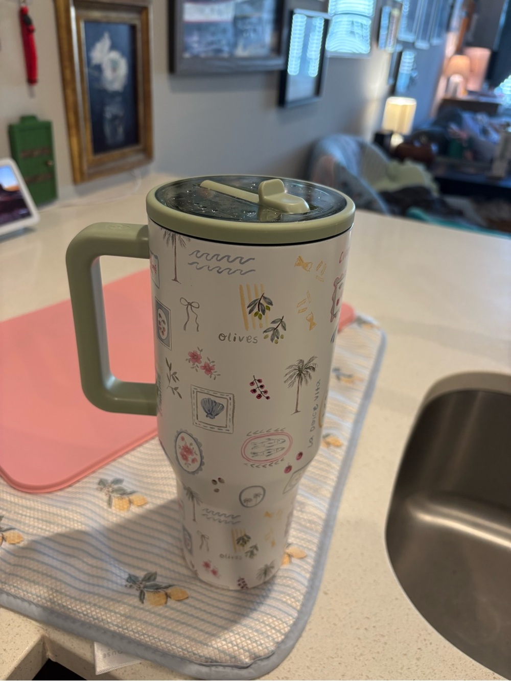 40oz ciao Bella hydrojug